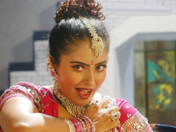 மும்தாஜ் 