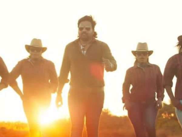 5 மணிக்கே முதல் காட்சி: 