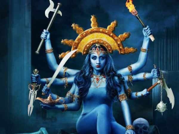 மோகினி பேய் 