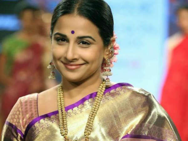 மனைவி கதாபாத்திரம்: 