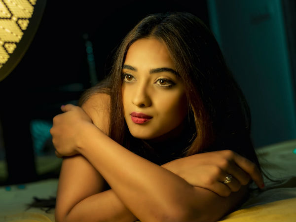 உதவி இயக்குனர் 