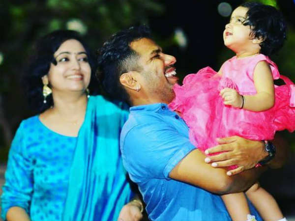  குழந்தை