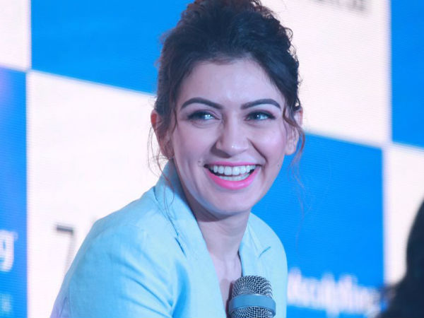 குறிப்பிட்ட ஆடைகள் 