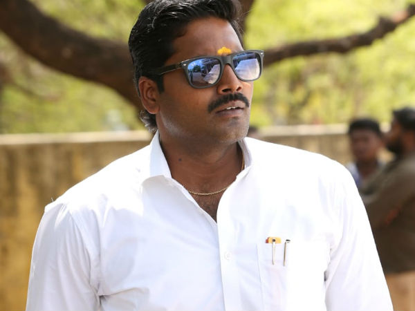 தங்கராஜ் காலில் விழுந்தேன் 