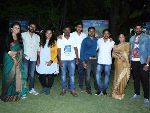 Santhoshathil kalavaram movie review 