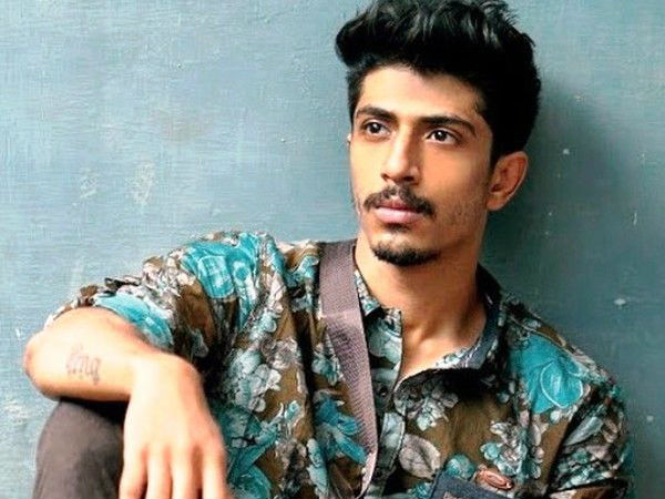 கதாபாத்திரம் 