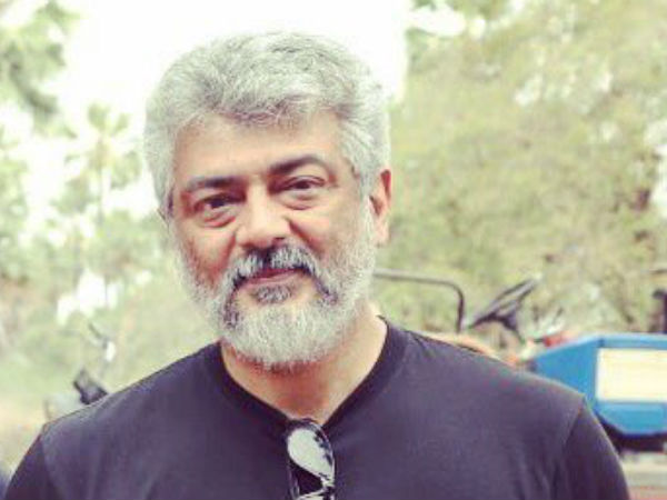 ரசிகர்கள் கூட்டம்: 