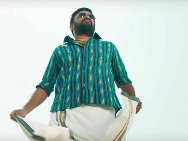 Rajinis Petta review 