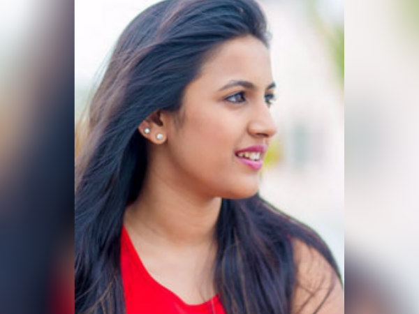 நிஹாரிகா 