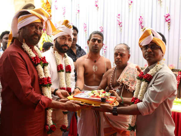 Darbar Pooja held in Mumbai