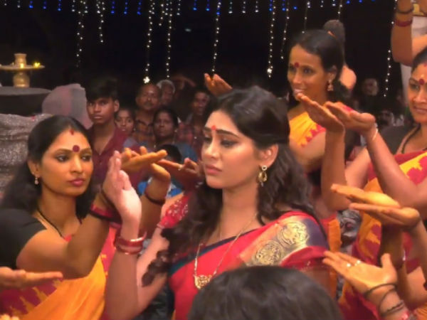  சாமியாடிய மனிஷா 