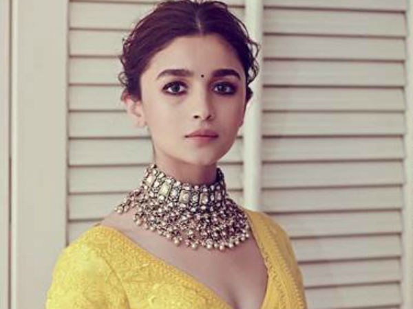 சாதாரணம் 