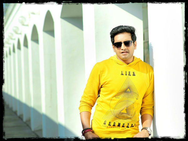 சந்தானம் 