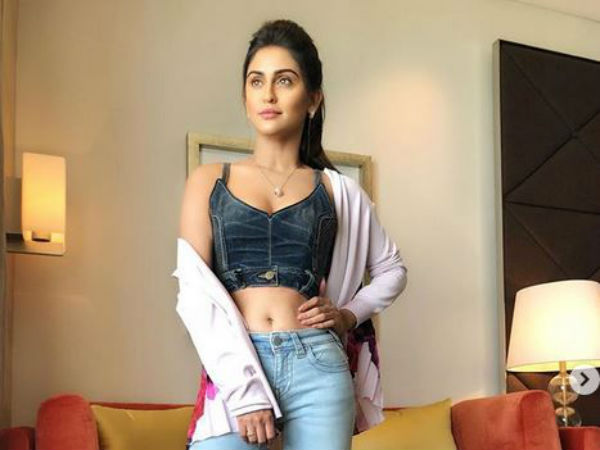 கிறிஸ்டல் 