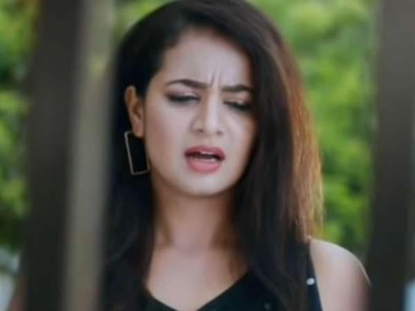 ஷண்முகத்தைத் தேடி 