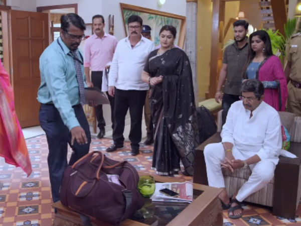 Roaj and Lakshmi stores to be united 