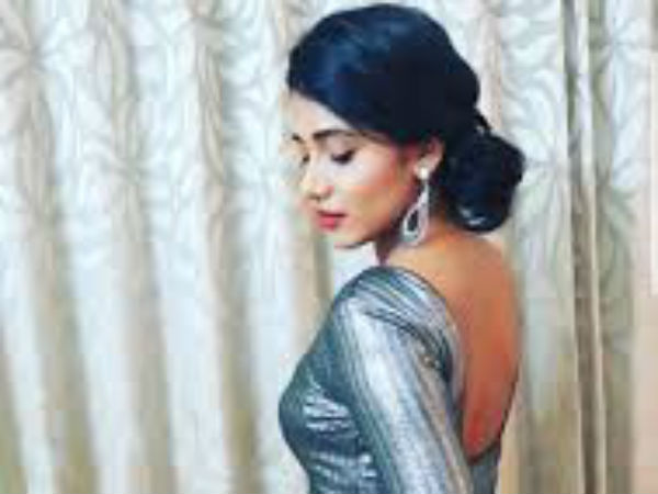 ரெட்ரோ காட்சிகள்: 