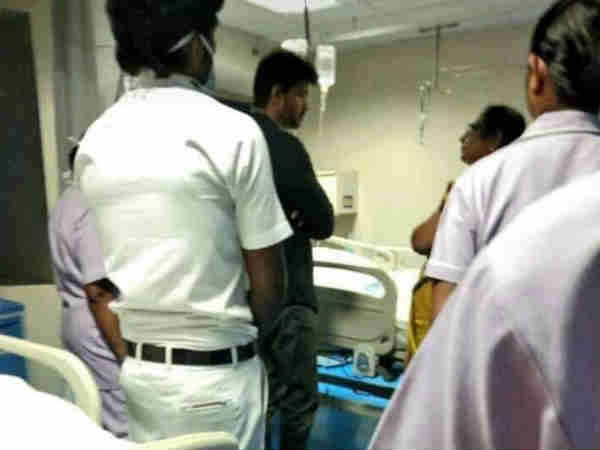 அரங்கு அமைக்கும் பணி: 