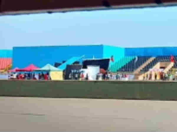 4 மணி நேர போராட்டம்: 