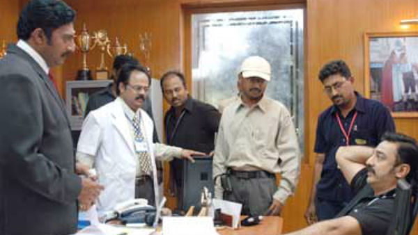 கிரேஸி தீவ்ஸ் இன் பாலவாக்கம்: 