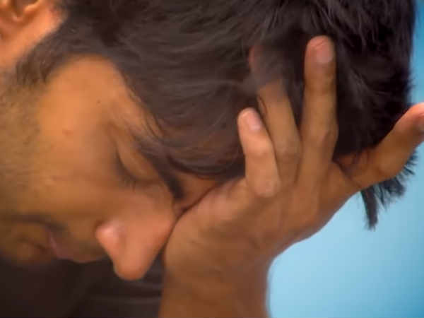 உடைந்துபோன தர்ஷன் உடைந்துபோன தர்ஷன்