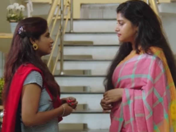 சந்தோஷ் ஜனனியை 