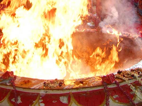 சிதம்பரத்தில் யாகம் 