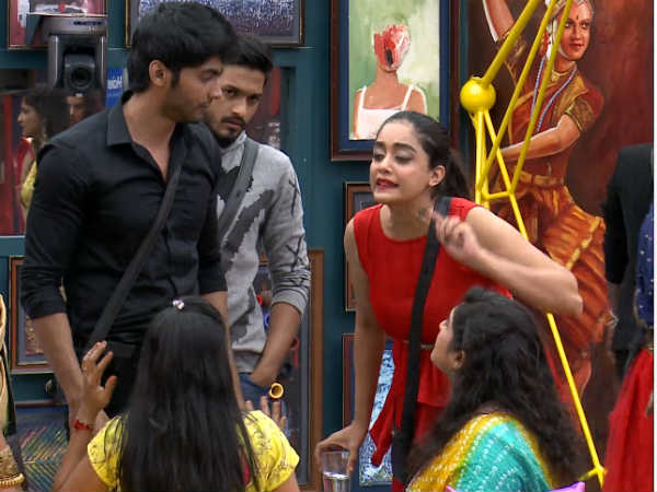 ஓட்டுக்காக என நினைத்து 