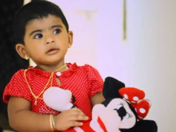 அழத் தொடங்கிய சாண்டி 