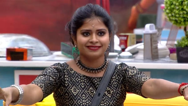 மதுமிதா 