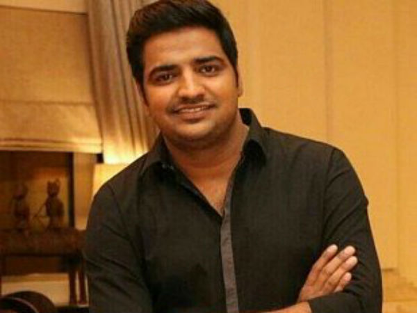 சதீஷ் வெளியிட்ட வீடியோ சதீஷ் வெளியிட்ட வீடியோ