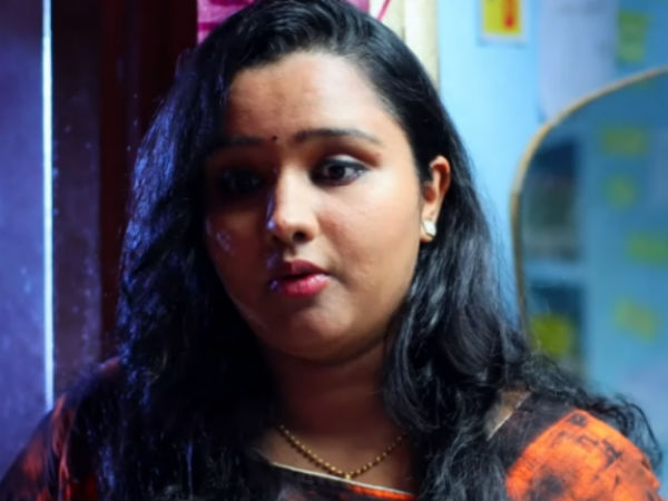 பாட்டி தமிழ்செல்வி 