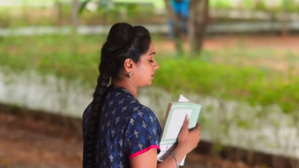 தமிழ்ச்செல்வி செமினாரில் 