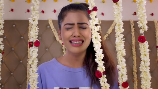 சுவாதி மலர் 