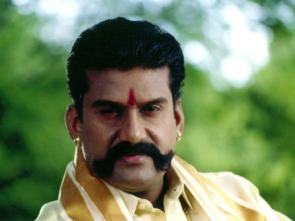 பள்ளிப் பருவ காதல் 