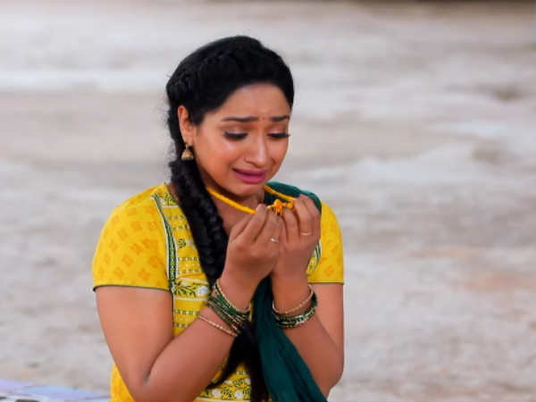 பேரனுக்கு பாட்டி 