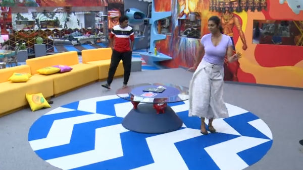 என்றும் அவள் ஆட்சியே.. 