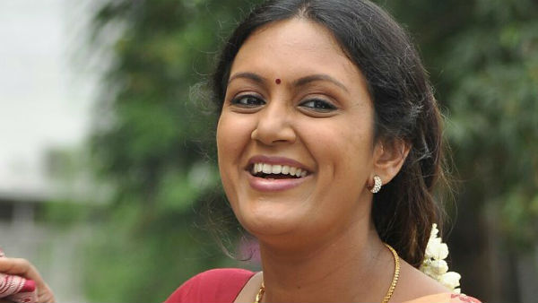 I didnt get Bigil ring-Devadarshini