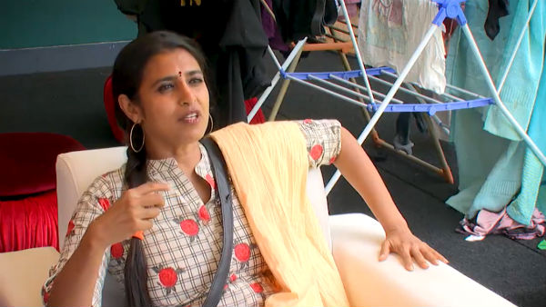 தோலுரிக்கும் கஸ்தூரி 