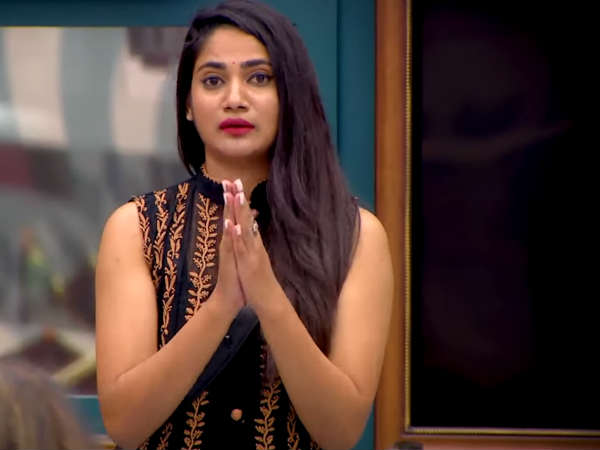 மீண்டும் நெருக்கம் மீண்டும் நெருக்கம்