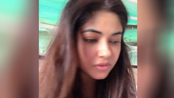 உணவில் புழுக்கள் உணவில் புழுக்கள்