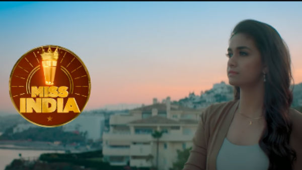 அறிமுக இயக்குநர் 