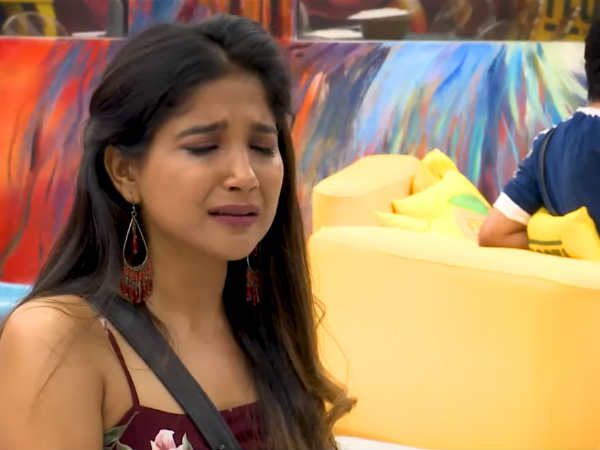 சாக்ஷியால் ஏற்கமுடியவில்லை சாக்ஷியால் ஏற்கமுடியவில்லை