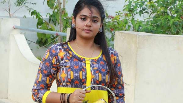 Thedu Movie about Liquor Women and Selfie 