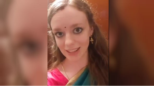 சேலை, வகுட்டில் குங்குமம் சேலை, வகுட்டில் குங்குமம்