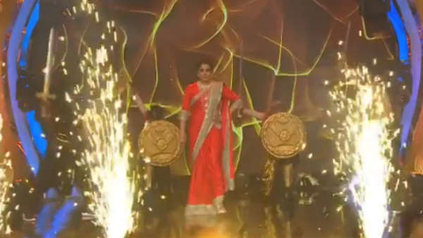 தற்காலிக தொகுப்பாளர் 