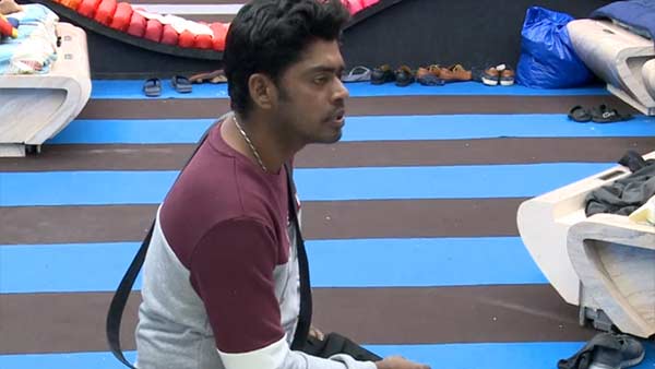 அட்வைஸ் கேட்டதில்லை 