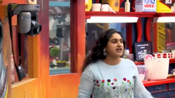 நல்லவர் போல் நடிப்பு 