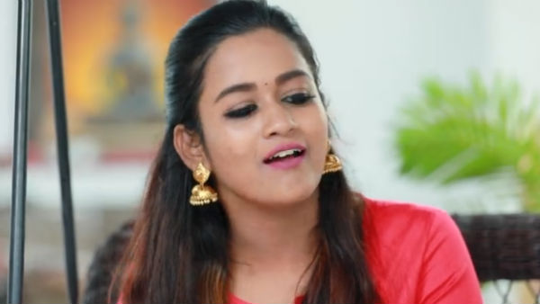 சொன்னதை செய்யறா 