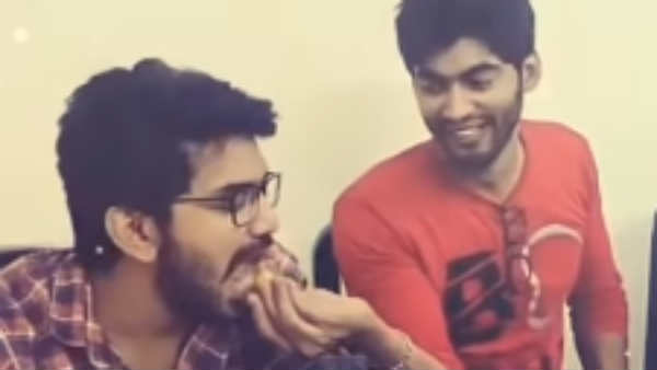 ரசிகர்கள் மகிழ்ச்சி 